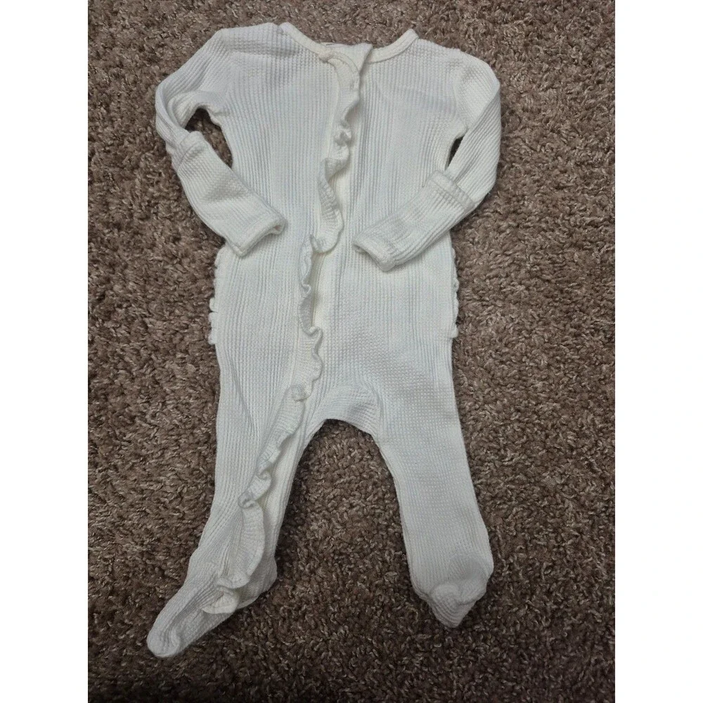 Spearmint love footie size 0-3 - cream white